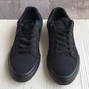 Converse Unisex-Child El Distrito Twill Low Top Sneaker